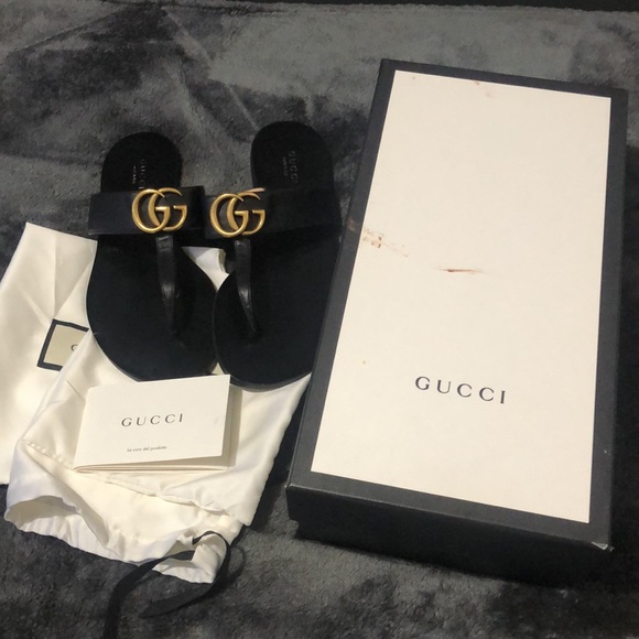 Authentic Gucci thong sandals - Picture 8 of 9